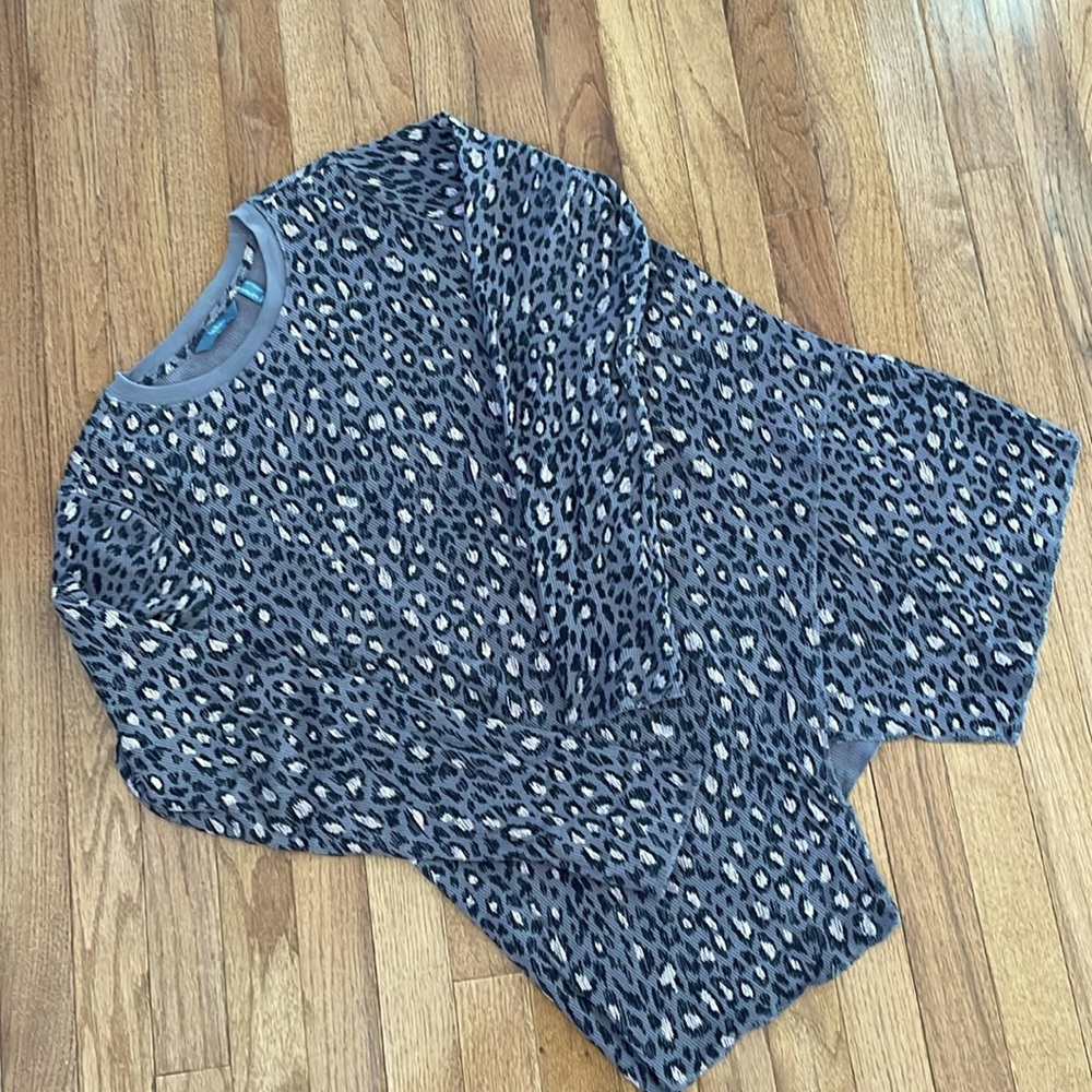 Waffle top from AnyBody Size Large
